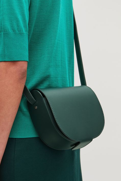 SMALL LEATHER SADDLE BAG - Forest green - Bags - COS Small Leather Purse, Cheap Purses, Leather Saddle Bags, Functional Fashion, Quality Handbags, Burberry Handbags, Cute Purses, Leather Bags Handmade, Saddle Bag