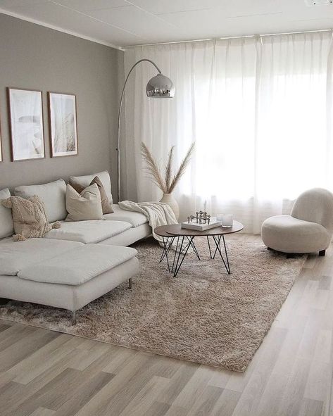 All White House Decor, Home Interior Design Beige, Beige Home Interior Design, Minimalist House Living Room, Apartment Lounge Decor, Apartment Living Room Inspiration Minimalist, Beige Home Interiors, Cream Apartment Decor, Beige Lounge Room