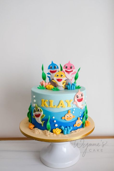 Kue Ulang Tahun Baby Shark, Bebefinn Cake Ideas, Baby Shark Birthday Party Boy Cake, Baby Shark Cake Boy, Baby Shark Cake Ideas, Baby Shark Theme Cake, Baby Shark Birthday Cake, Baby Shark Cake, Toddler Birthday Cakes