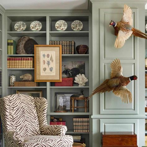 Southern Interior, Home Theaters, Built In Cabinet, Bookcase Styling, Southern Home, Wall Ideas, A Living Room, Home Library, Built Ins