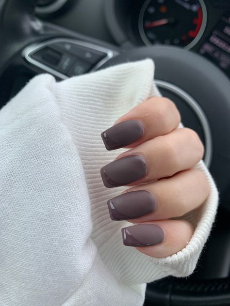 Matte Shiny Tip Nails, Matte French Tip Nails Square, Matte Nail Shiny Tip, Matt And Shiny Nails, Matte Nails Shiny Tips, Matt Nails With Shiny Tips, Matte Shiny Nails, Matte And Glossy Nails Design, Matte And Shiny Nails