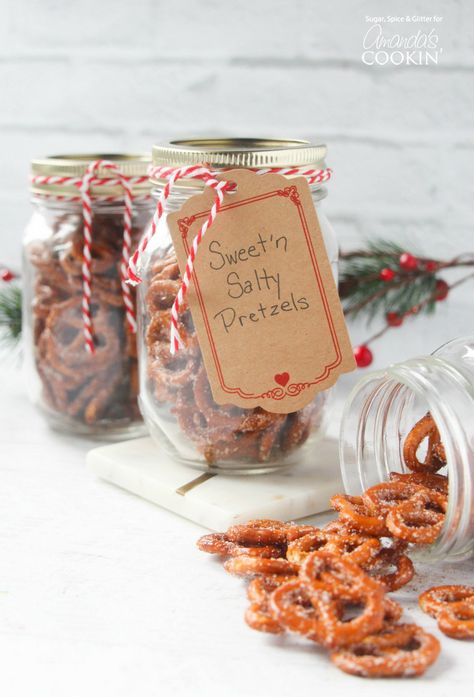 Homemade Edible Christmas Gifts, Salty Pretzels, Food Gift Ideas, Halloween Food Decorations, Edible Christmas Gifts, Christmas Neighbor, Kid Snacks, Salty Treats, Neighbor Christmas Gifts