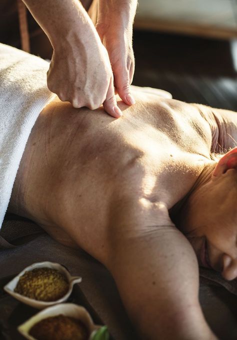 Mature woman at a luxurious spa | premium image by rawpixel.com / Chanikarn Thongsupa Massage Images, Ayurvedic Therapy, Back Massage, Sports Massage, Luxurious Spa, Thai Massage, A Massage, Spa Massage, Massage Therapist