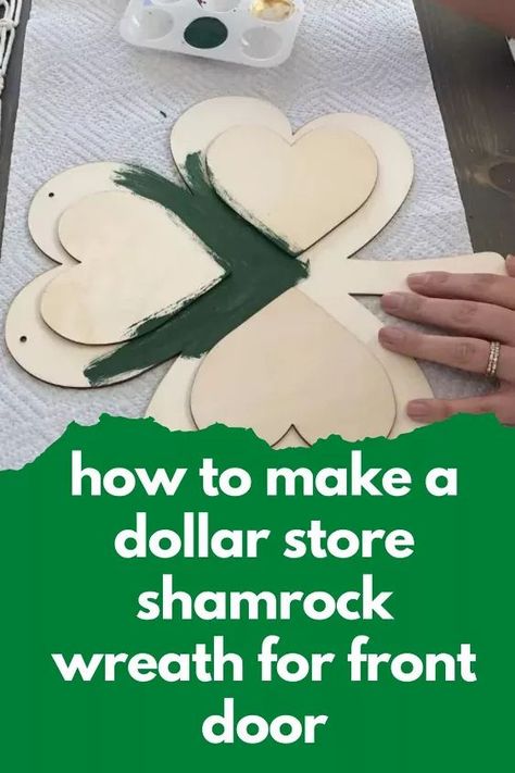 Diy St Patricks Day Decor, Front Door Diy, St Patricks Decorations, Shamrock Craft, St. Patrick's Day Diy, Wreaths St Patricks, March Crafts, St Patricks Crafts, Decorate A Room