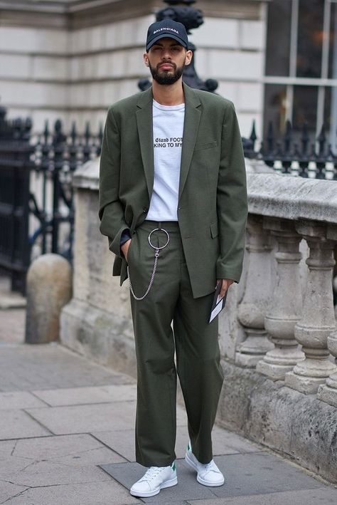 Green Suit Men Casual, Streetwear Suit Men, Loose Suits Men, Smart Streetwear Men, Casual Suit Outfit, Green Outfit Men, Suits Men Fashion, Casual Suit Men, Smart Menswear