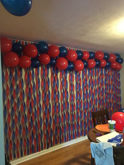 Birthday Party Ideas Spiderman, Spiderman Bday Decoration, Simple Spiderman Birthday Decorations, 3rd Spiderman Birthday Party, Spidey And His Amazing Friends Birthday Decorations Diy, Spider Man Party Ideas Decoration, Spiderman 3rd Birthday Party Decorations, Spiderman Birthday Party Diy, Cheap Spiderman Party Ideas