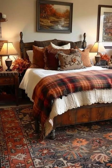 Scottish Bedroom, Halloween Bedroom Ideas, Witchy Apartment, Everything Autumn, Diy Fall Decor Ideas, Bedroom Rustic, Diy Fall Decor, Fall Bedroom Decor, Halloween Bedroom