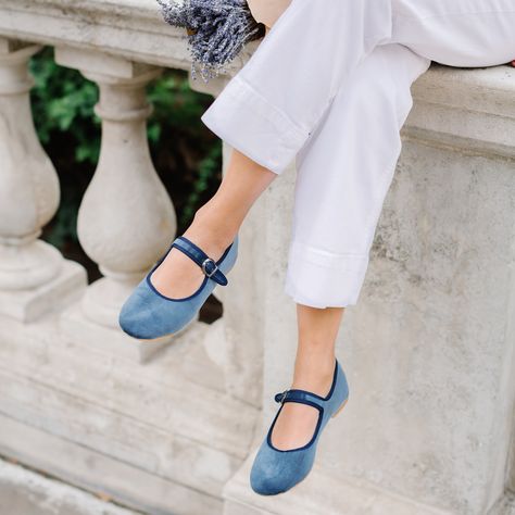 Blue Velvet Mary Jane 🧿 #MOILondon Court Heels, Blue Velvet, Mary Janes, Velvet, Heels, Blue, Quick Saves