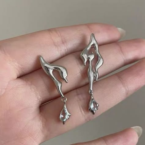 Earrings Grunge, Grunge Earrings, Y2k Star, Alt Grunge, Celestial Earrings, Y2k Jewelry, Trending Jewelry, Timeless Love, Dope Jewelry