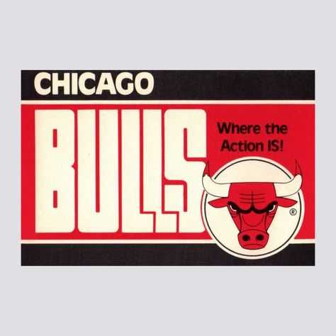 Chicago Bulls Poster, 90s Font, Aerox 155 Yamaha, Chicago Bulls Logo, Aerox 155, Vintage Chicago Bulls, Teens Room, Bull Logo, Vintage College