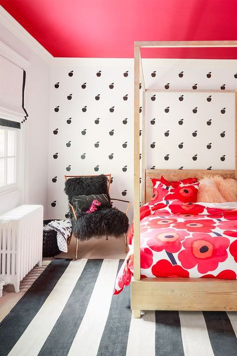 Red Kids Bedroom, Cobalt Blue Paint, Painted Ceilings, Red Ceiling, Black Chalkboard Paint, Floral Print Bedding, Ford Interior, Fake Window, Colored Ceiling