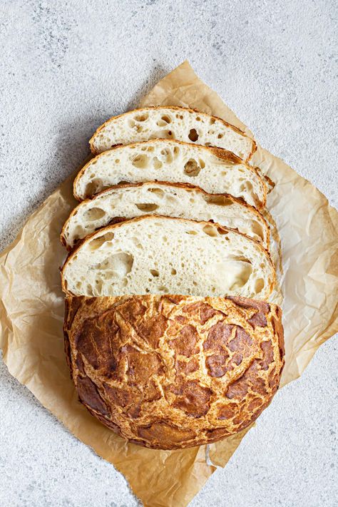 What sets tiger bread apart is the unique combination of its crackly, crunchy crust that contrasts beautifully with the soft, pillowy interior. Bread Aesthetic, Tiger Bread, Pampered Chef Stoneware, Tasty Bread Recipe, Sandwich Fillings, Winter Soups, Food Home, Delicious Bread, Home Magazine