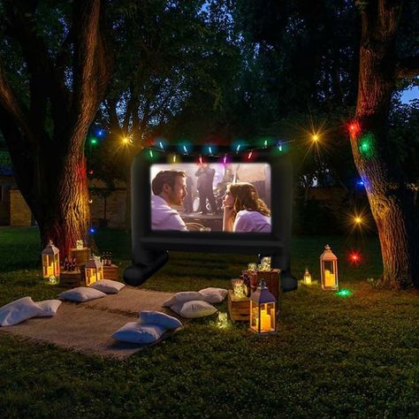 Blow Up Movie, Pop Up Cinema, Bbq Pool Party, Outside Movie, Backyard Movie Theaters, Outdoor Projector Screen, Halloween Projector, Inflatable Movie Screen, Outdoor Movie Theater