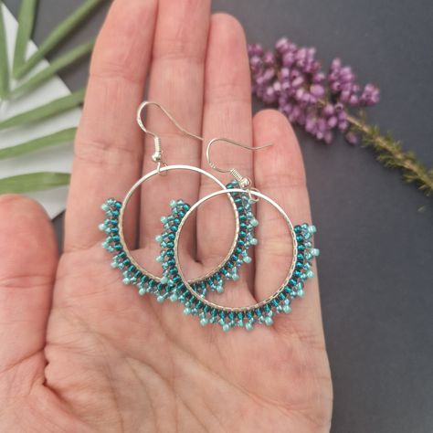 Circular Seed Bead Earrings, Colorful Beaded Circle Earrings For Gift, Circular Beaded Earrings With Tiny Beads As Gift, Blue Round Beaded Earrings For Gift, Adjustable Colorful Beaded Circle Hoop Earrings, Turquoise Bead Earrings, Orange Earrings, Beaded Drop Earrings, Beaded Earrings Patterns