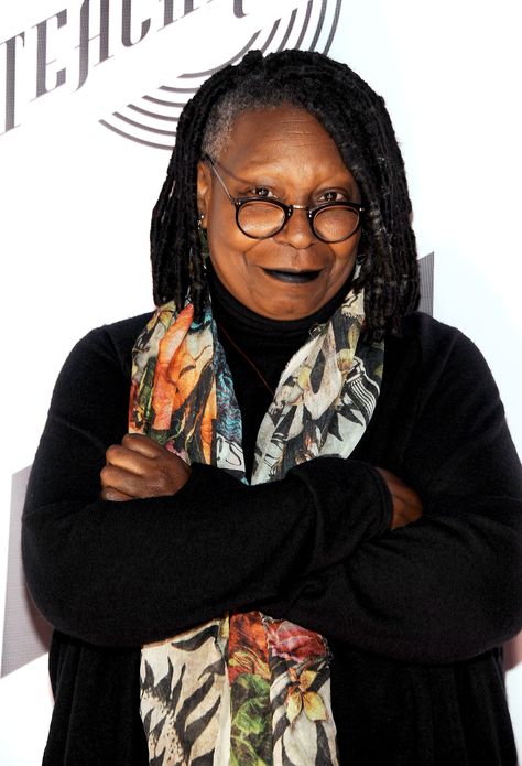 Whoopie Goldberg, Age Makeup, Dodie Clark, Nike Wallpapers, Loc Inspiration, I Am Okay, Black Legends, Video Message, Whoopi Goldberg