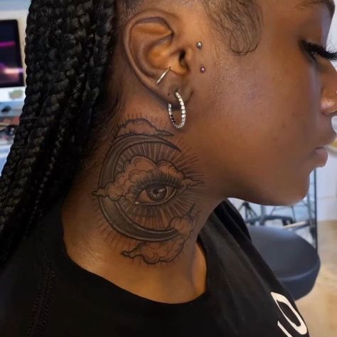 Neck Tattoo Cover Up, Neck Tattoo Women, Small Face Tattoos, Front Neck Tattoo, Art Tattoo Ideas, Tattoo Coverup, Face Tattoos For Women, Girl Neck Tattoos, Side Neck Tattoo