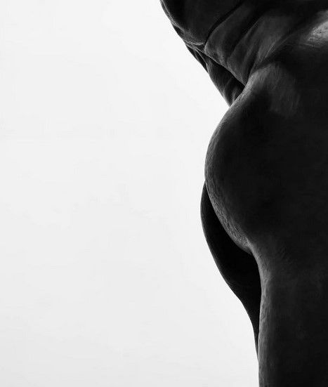 #fashion#photography Abstract Body Photography, Black And White Body Photography, Snake Photography Black And White, Black And White Male Body Photography, Experimental Black And White Photography, Black And White Narrative Photography, Body Photography, Black And White Abstract, Abstract Photography