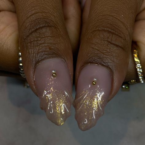 ♌️ season is upon us 💫 • • • #goldchrome #chromenails #leonails #summernails #goldnails #nailartaddict #goldnails #nails #nailsnailsnails #nailart #naildesign #nailsofinstagram #almondnails Gold Almond Nails, Gold Chrome, Clear Nails, Chrome Nails, Gold Nails, Almond Nails, Summer Nails, Nail Inspo, Nail Designs