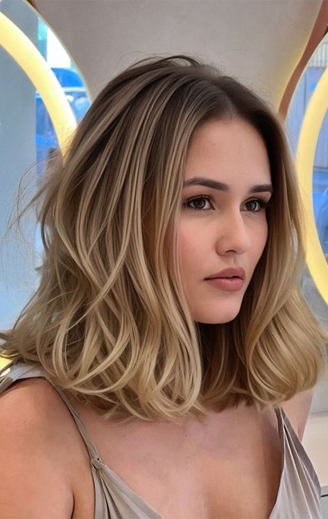 balayage hair color, balayage hair dark, balayage hair blonde, blonde balayage hair, balayage hair brown, balayage hair vs highlights, balayage hair blonde, balayage hair color ideas, brunette balayage ideas Almond Balayage, Dark Balayage Hair, Hair Brown Balayage, Balayage Hair Brown, Color Balayage Hair, Balayage Hair Colour, Hair Blonde Balayage, Brown Balayage Hair, Smoked Honey