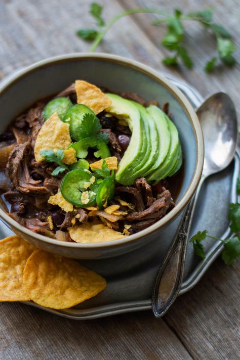 Carne Asada Crock-Pot Chili - Aurora Satler Carne Asada Crockpot, Crockpot Chili, Fresh Avocado, Corn Chips, Cook Off, Crockpot Dishes, Plum Tomatoes, Carne Asada, Smoked Paprika