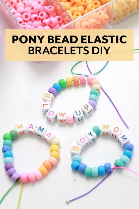 Pony Bead and Elastic Bracelets tutorial from Damask Love Friendship Bracelets With Pony Beads, Pony Bead Bracelets Diy, Diy Pony Bead Bracelets, Elastic Bracelets Diy, Pony Bead Bracelets Ideas, Kids Bracelets Diy, Coraline Crafts, Afterschool Crafts, Pony Beads Bracelet