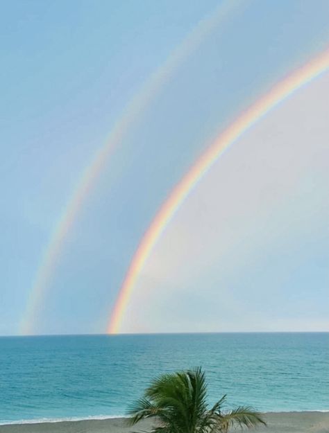 photo creds @emmareeves1 on vsco Beach Aesthetic Colorful, Bright Ocean Aesthetic, Rainbow Over Ocean, Beach Summer Aesthetic Tropical, Cyan Beach Aesthetic, Rainbow In Sky Aesthetic, Tropical Asthetic Beach, Terrence Loves You, Rainbow Photography