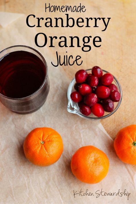 No need to rely on plastic bottles of juice for a fun addition to breakfast - easy DIY homemade cranberry juice! Add oranges for a lovely touch Make Your Own Cranberry Juice, What Is Cranberry Juice Good For, Make Cranberry Juice, Cranberry Juice From Fresh Cranberries, How To Make Cranberry Juice From Fresh Cranberries, Homemade Cranberry Juice, Orange Juice Recipes, Canned Cranberries, Homemade Juice