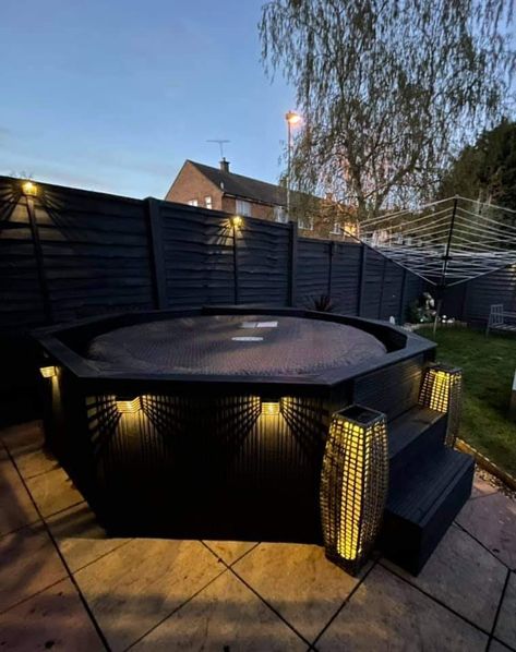 Hot Tub Deck With Bar, Wood Deck Hot Tub, Wood Deck With Hot Tub, Deck With Inflatable Hot Tub, Timber Hot Tub, Hot Tub Surround, Tiki Bar, Backyard Oasis, Oasis