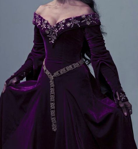 Purple Royal Dress Aesthetic, Medival Dresses Aesthetic Princess, Purple Fantasy Dress Aesthetic, Dark Purple Masquerade Dress, Purple Medieval Dress Aesthetic, Fantasy Gowns Purple, Purple Historical Dress, Medevil Outfits Women Royal, Dark Purple Princess Dress