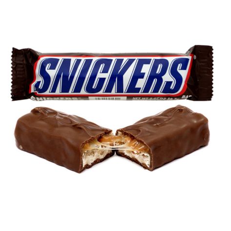 Canadian Chocolate Bars, Snickers Chocolate Bar, Candy Bar Covers, British Chocolate, Snickers Candy Bar, Snickers Chocolate, Snack Cart, Snickers Candy, Popular Candy