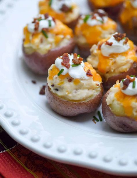 Baked Potato Appetizer, Baby Potato Appetizers, Twice Baked Potato Bites, Baked Potato Bites, Potato Appetizer, Twice Baked Potato, Potato Appetizers, Bites Recipes, Potato Bites