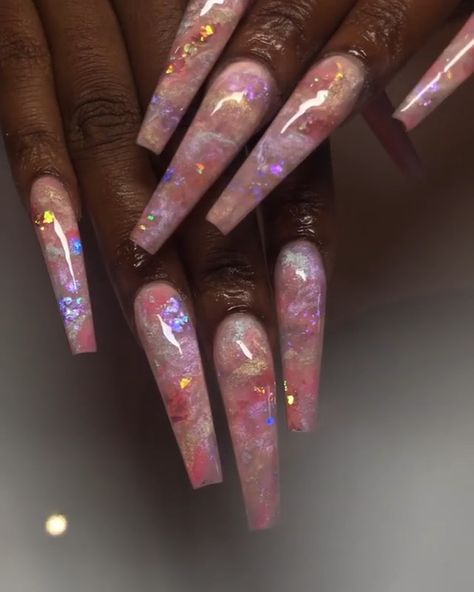 Baby Pink Nails With Glitter, Glitter Marble Nails, Pink Marble Nails, Coachella Nails, Nail Vibes, Bday Nails, Water Marble Nail Art, Cruise Nails, Opal Nails