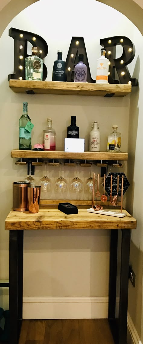 Reclaimed scaffolding shelves to create gin bar at home. Home Gin Bar Ideas, Diy Bar Wall Shelves, Diy Home Mini Bar, Cocktail Shelf Ideas, Alcohol Home Bar, Wall Bar Ideas For Home Wall Shelves, Mini House Bar Ideas, Home Gin Bar, At Home Cocktail Bar