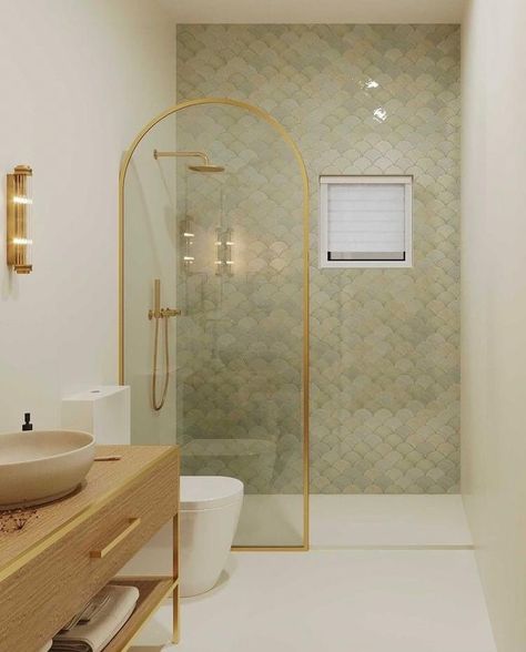 Champagne Bathroom, Bright Bathroom Ideas, Gold Bathroom Fixtures, Timeless Bathroom Design, Bathroom Redesign, Small Bath, Bathroom Design Inspiration, Toilet Design, Bathroom Inspiration Decor