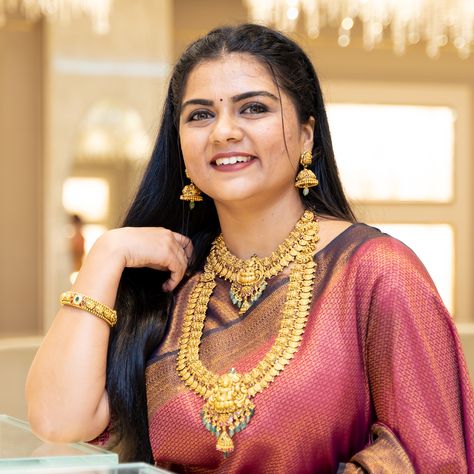 Model/Influencer and Actress Meenu Lakshmi visited Pothys Swarna Mahal, Thiruvananthapuram and loved every piece of jewelry! Shop the most exclusive Jewellery from Pothys Swarna Mahal, Thiruvananthapuram today. #PothysSwarnaMahal #largestjewelleryshowroom #goldjewelry #gold #weddingensembles #wedding #antiquecollection #designerjewellery #bridaljewellery #bridesofindia #antiquejewellery #weddingjewellery #jewelrytrends #goldweddingjewellery #kerala #thiruvananthapuram Pothys Swarna Mahal, Meenu Lakshmi, Model Influencer, Thiruvananthapuram, Exclusive Jewelry, Antique Jewellery, Antique Collection, Jewelry Trends, Gold Wedding