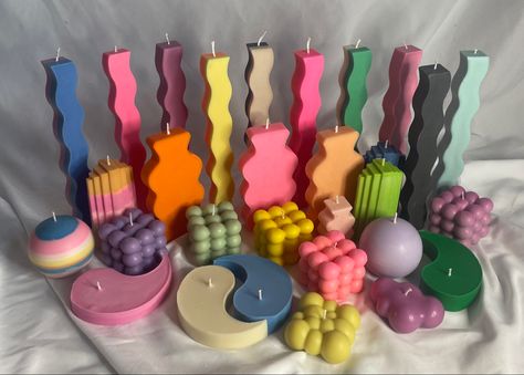 Funky Party Decorations, Funky Diy Decor, Funky Decorations, Trendy Candles, Funky Candles, Trendy Candle, Funky Party, Funky Bedroom, Funky Room