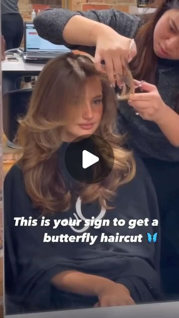 Butterfly Haircuts, Haircuts For Girls, Haircut For Square Face, Butterfly Haircut, Hair Mistakes, Square Face Shape, Girl Haircuts, Square Faces, Long Layered Hair