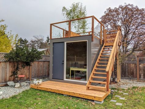 The 106 | 106 sf | Backyard Office Studio Prefab Office, Tiny House Designs, Garden Cabins, Tiny House Luxury, Studio Shed, Backyard Studio, Backyard Office, Backyard Sheds, Casa Container