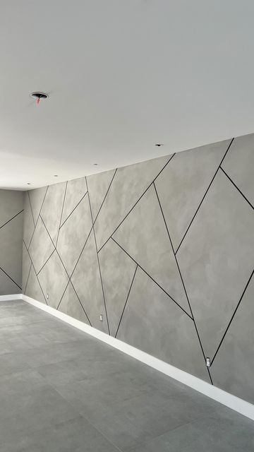 Venetian Plaster Artist and Coach on Instagram: "Geometric design on concrete finish wall #venetianplaster #venetianplasterschool #beverlyhills #interiordesign #limewash #concretefinish" Concrete Finish Wall, Concrete Wall Paint, Drywall Mud, Lime Wash, Dental Office Decor, House Wall Design, Kitchen Layout Plans, Rooftop Design, Concrete Finish