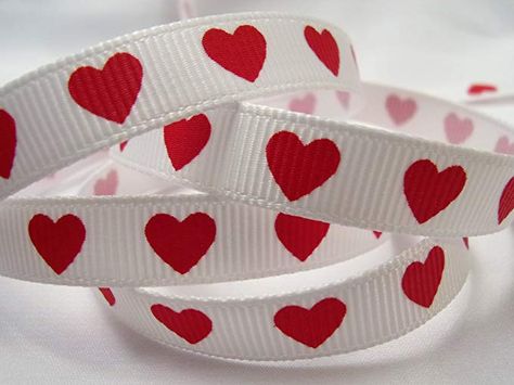 Headband Holder Ideas, Christmas City, Christmas Wired Ribbon, Heart Ribbon, Headband Holder, Cute Headbands, Valentine Print, Concert Outfits, Beaded Material