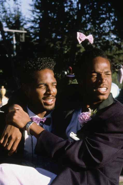 Shawn & Marlon Wayans The Wayne Brothers, Brotherly Love Aesthetic, Wayans Brothers, Kenan E Kel, Wayne Brothers, Shawn Wayans, 90s Black Men, Marlon Wayans, 90s Actors