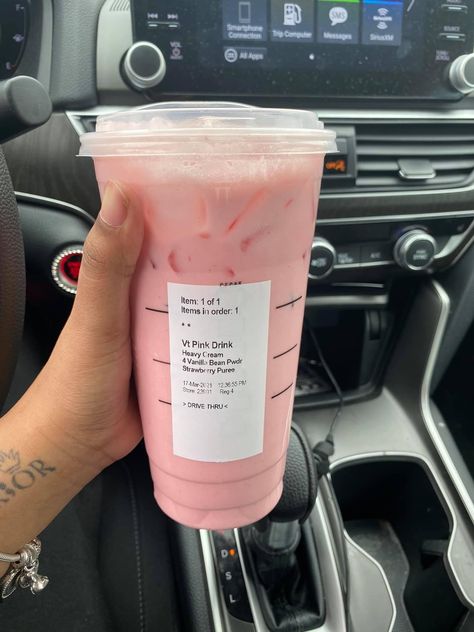 Minuman Starbucks, Free Starbucks Gift Card, Starbucks Pink Drink, Starbucks Drink Menu, Starbucks Hacks, Starbucks Secret Menu Recipes, Cold Starbucks Drinks, Starbucks Drinks Diy, Secret Starbucks Recipes