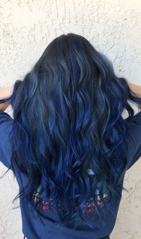 Blue And Black Hair Ideas, Blue Balayage, Blue Hairstyles, Blue Hair Highlights, Blue Hair Pins, Cute Ponytail Hairstyles, Black Wavy Hair, Peinados Hair Styles, Blue Black Hair