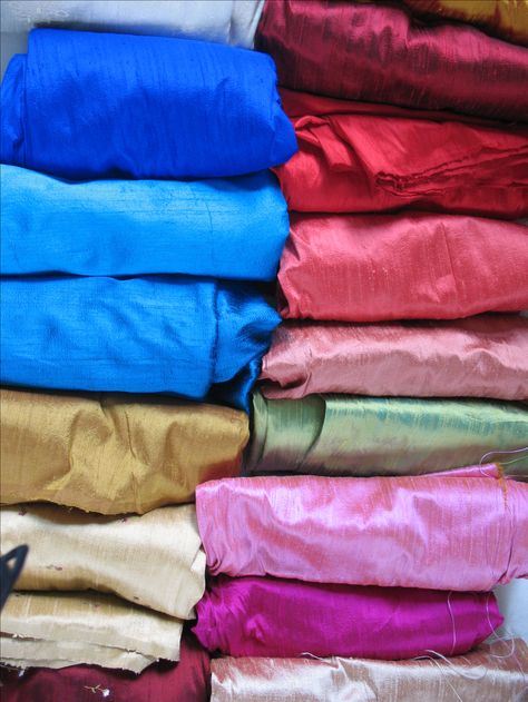 Raw silks which were transported along the silk route #SilkRoute Dreamy Outfits, Raw Silk Dress, Cloth Pattern, Silk Route, Silk Quilt, Raw Silk Fabric, Dupioni Silk, Silk Accessories, All About