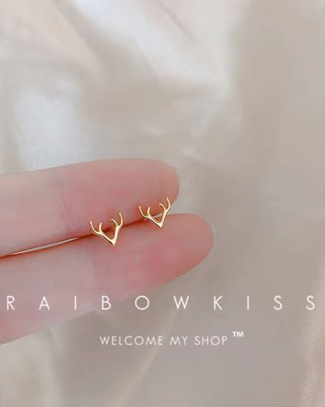 Top On Sale Product Recommendations!;silver-plate Gold Color Mini Small Butterfly Heart Stud Earring For Women Cartilage Helix Tragus Ear Piercing Jewelry Gift;Original price: PKR 432.19;Now price: PKR 432.19;Click&Buy: https://s.click.aliexpress.com/e/_m0vS7p2 Small Gold Earrings, Ear Piercing Jewelry, Ear Piercings Tragus, Earrings Butterfly, Small Butterfly, Butterfly Heart, Tragus Piercing, Earring For Women, Product Recommendations