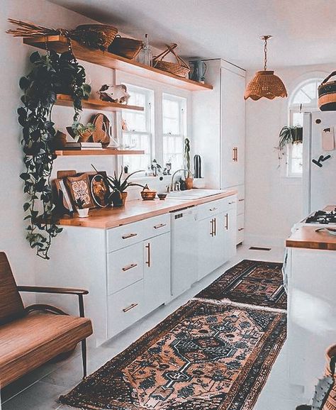 Modern Boho Kitchens 27 Chic & Eclectic Style modern boho kitchens;electric kitchen design;boho kitchen decor;boho kitchen ideas;chic kitchen decor;chic kitchen ideas modern; Bohemian Kitchen Decor, Kitchens Decor, Kitchen Boho, Curtains Boho, Kitchen Bohemian, Lots Of Plants, Interior Boho, Kitchen Decorations, Bohemian Kitchen