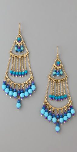 Blue-beads chandelier earrings. Very nice. #boho #bohemian #jewelry Beaded Chandelier Earrings, Boho Style Earrings, Angel Jewelry, Beaded Chandelier, Jewelry Beaded, Earrings Inspiration, Diy Schmuck, Beads And Wire, Bead Jewellery