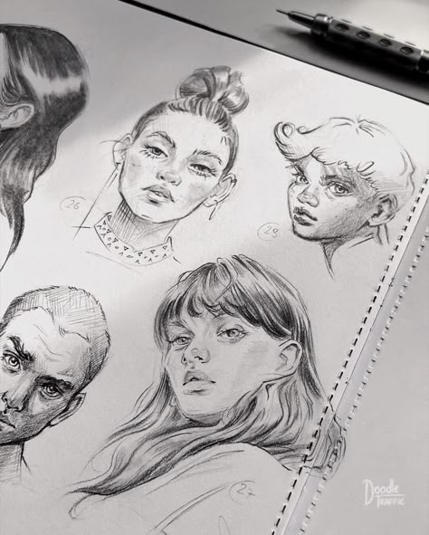 Sketchbook Faces Sketches, Sketch Book Face Ideas, Small Portrait Sketches, Face Drawing Pen, Gaby Niko, Pen Sketches Face, Learning To Sketch, M Learning, Drawing Book