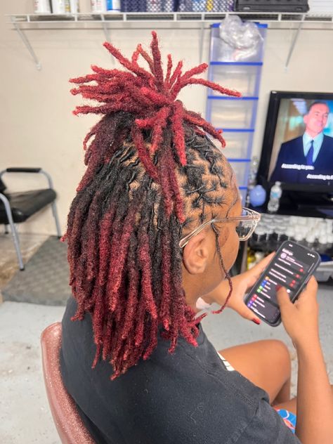 Half uo half down 🙌🏾 Loc Retwist Styles For Women Half Up Half Down, Half Up Half Down Loc Styles Short, Half Up Half Down Dread Styles, Half Up Half Down Loc Styles Women, Locs Half Up Half Down Styles, Half Up Loc Styles, Barrels On Short Locs, Half Up Half Down Barrel Twist Locs, Half Barrel Twist Half Two Strand Locs