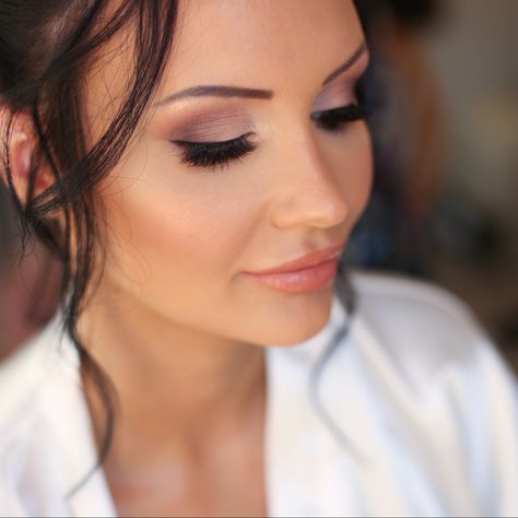 Bridal Makeup - Full coverage base - Soft corrective makeup - Light Blush - Mauve toned eyeshadoe - Liner - Nude lip Occasion Makeup, Corrective Makeup, Special Occasion Makeup, Makeup Light, Facial Makeup, Nude Lip, Light Makeup, Bridal Makeup, Wedding Makeup